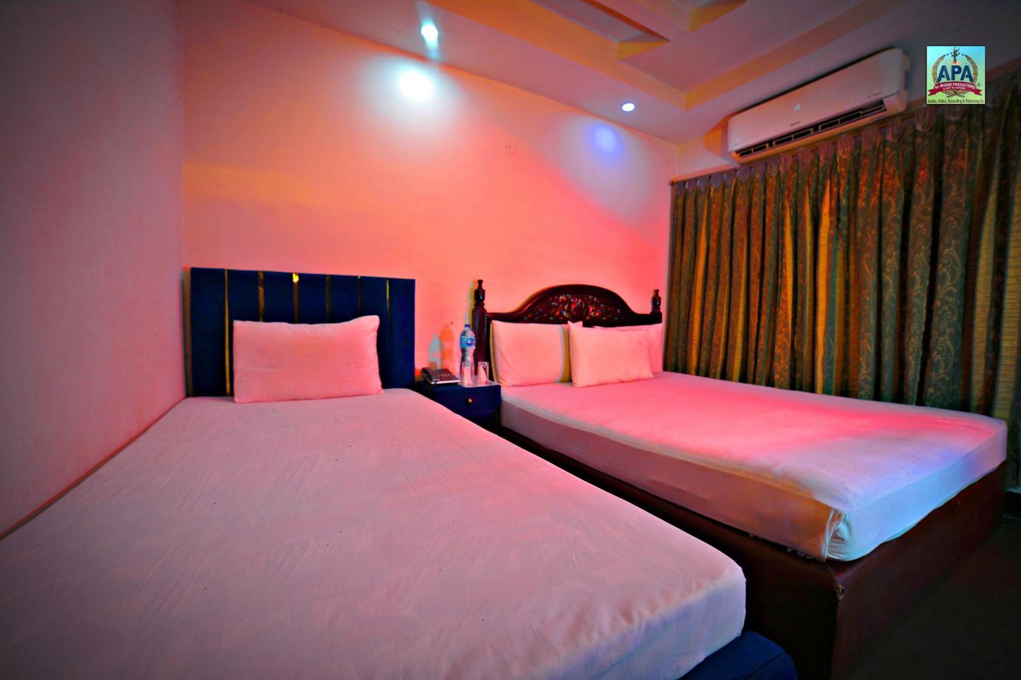 Quick Continental Hotel - Jail Road لاهور المظهر الخارجي الصورة