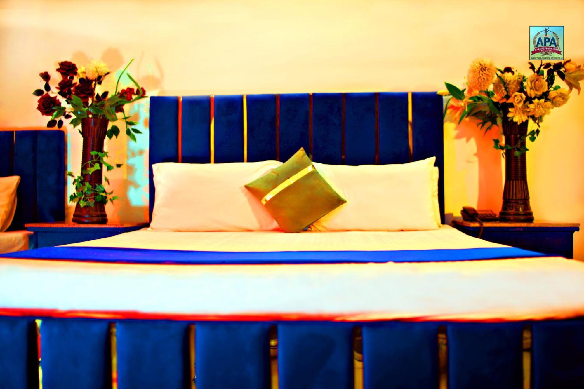 Quick Continental Hotel - Jail Road لاهور المظهر الخارجي الصورة
