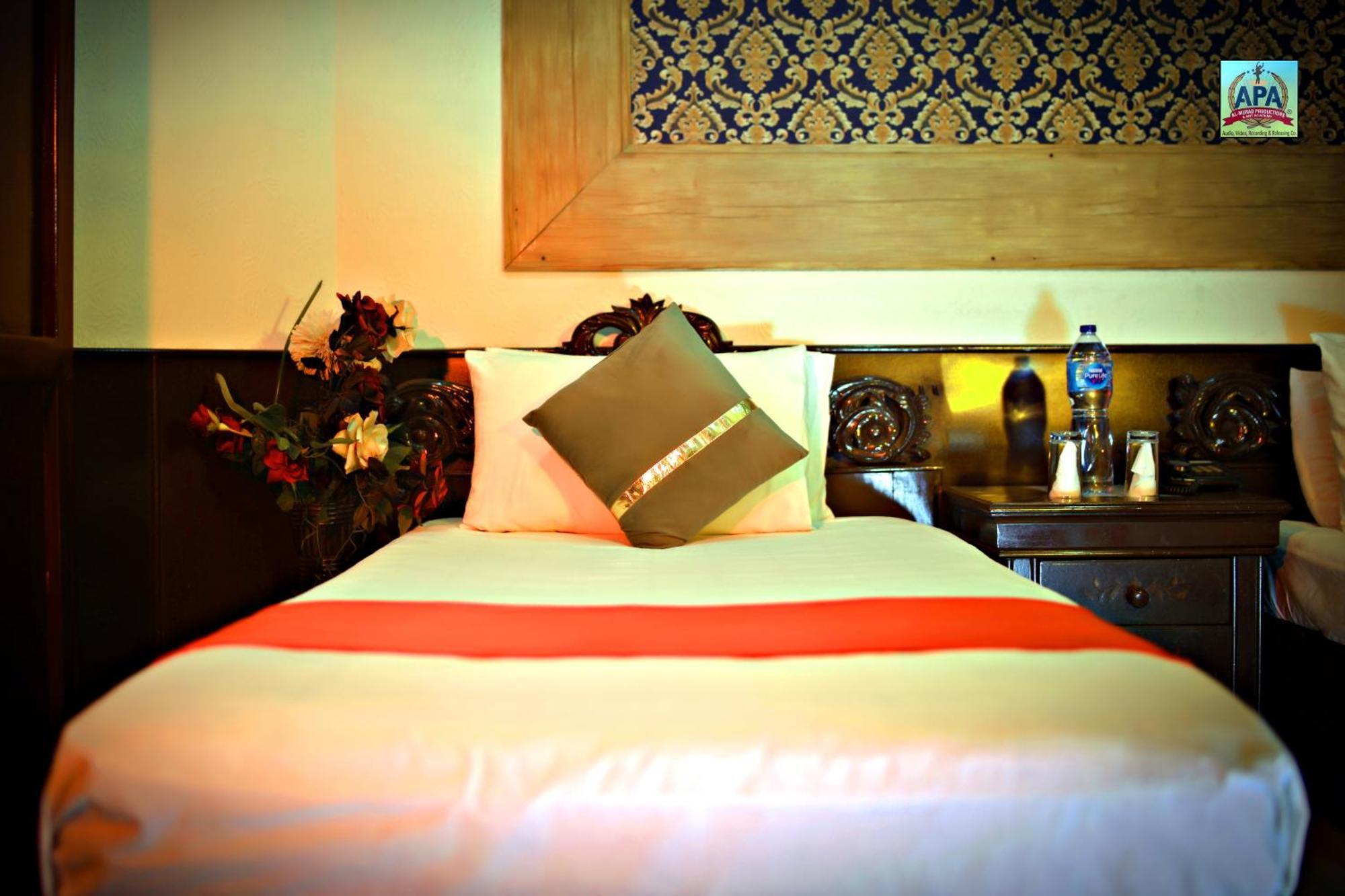 Quick Continental Hotel - Jail Road لاهور المظهر الخارجي الصورة